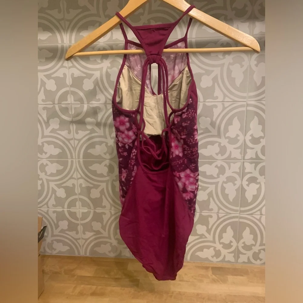 FLORAL LEO - Picture 2 of 2